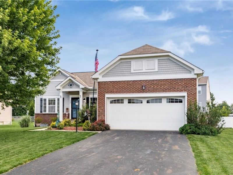 228 Weeping Willow Run Drive, Johnstown, OH 43031 Photo 3