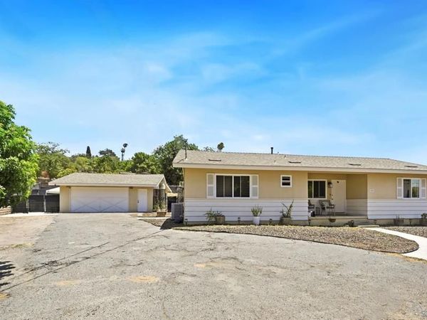 1500 S Citrus Ave., Escondido, CA 92027