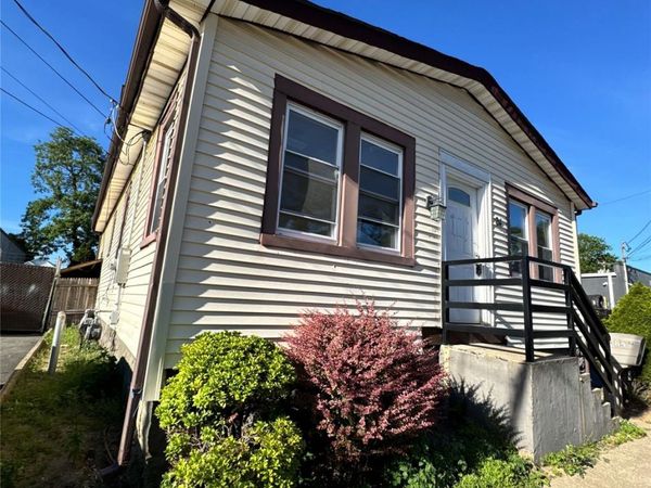 64 Sprague Avenue , Unit Whole Hous, Amityville, NY 11701