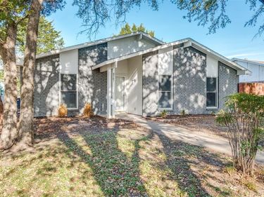 8507 Baumgarten Drive, Dallas, TX 75228