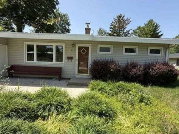 7311 Earl AVENUE, Greendale, WI 53129