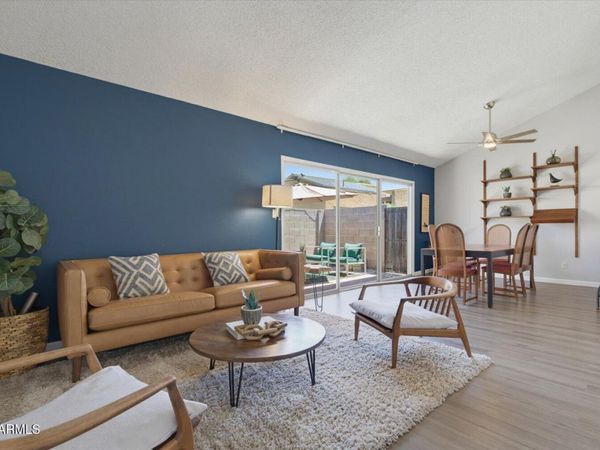 917 S HACIENDA Drive, Tempe, AZ 85281