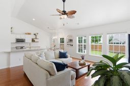 5039 Ballantine Drive photo 4