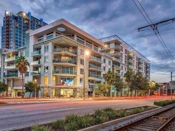 912 CHANNELSIDE DRIVE , Unit 2803, TAMPA, FL 33602