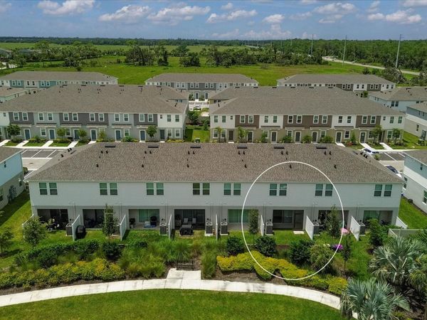 8577 DAYBREAK STREET, SARASOTA, FL 34241
