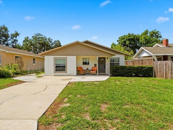 622 PALENCIA PLACE , LAKELAND, FL 33803