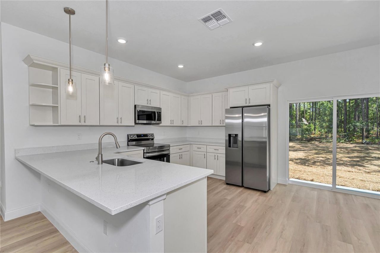 629 W Heronsbill Lane , Citrus Springs, FL 34434 Photo