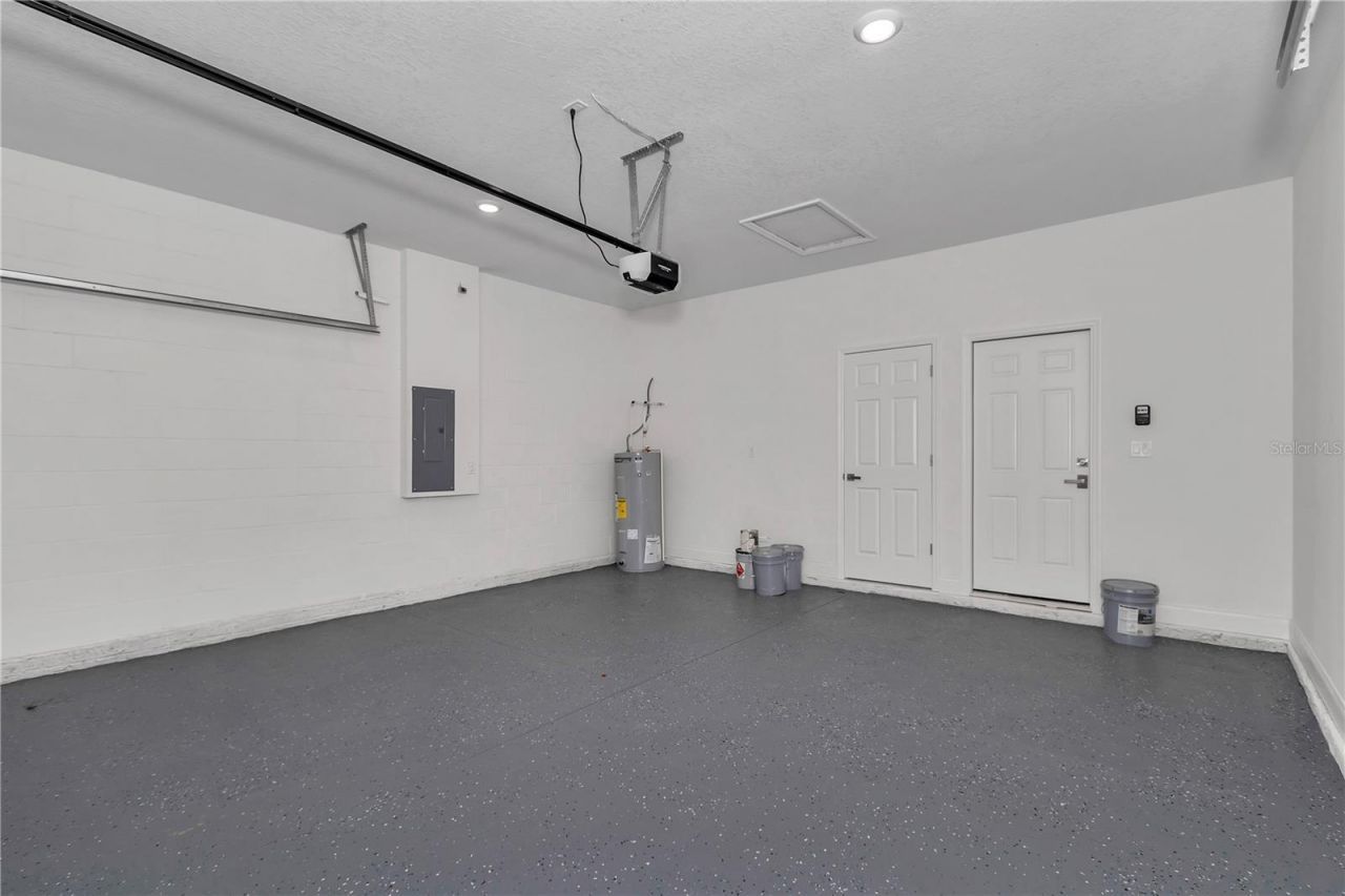 629 W Heronsbill Lane , Citrus Springs, FL 34434 Photo