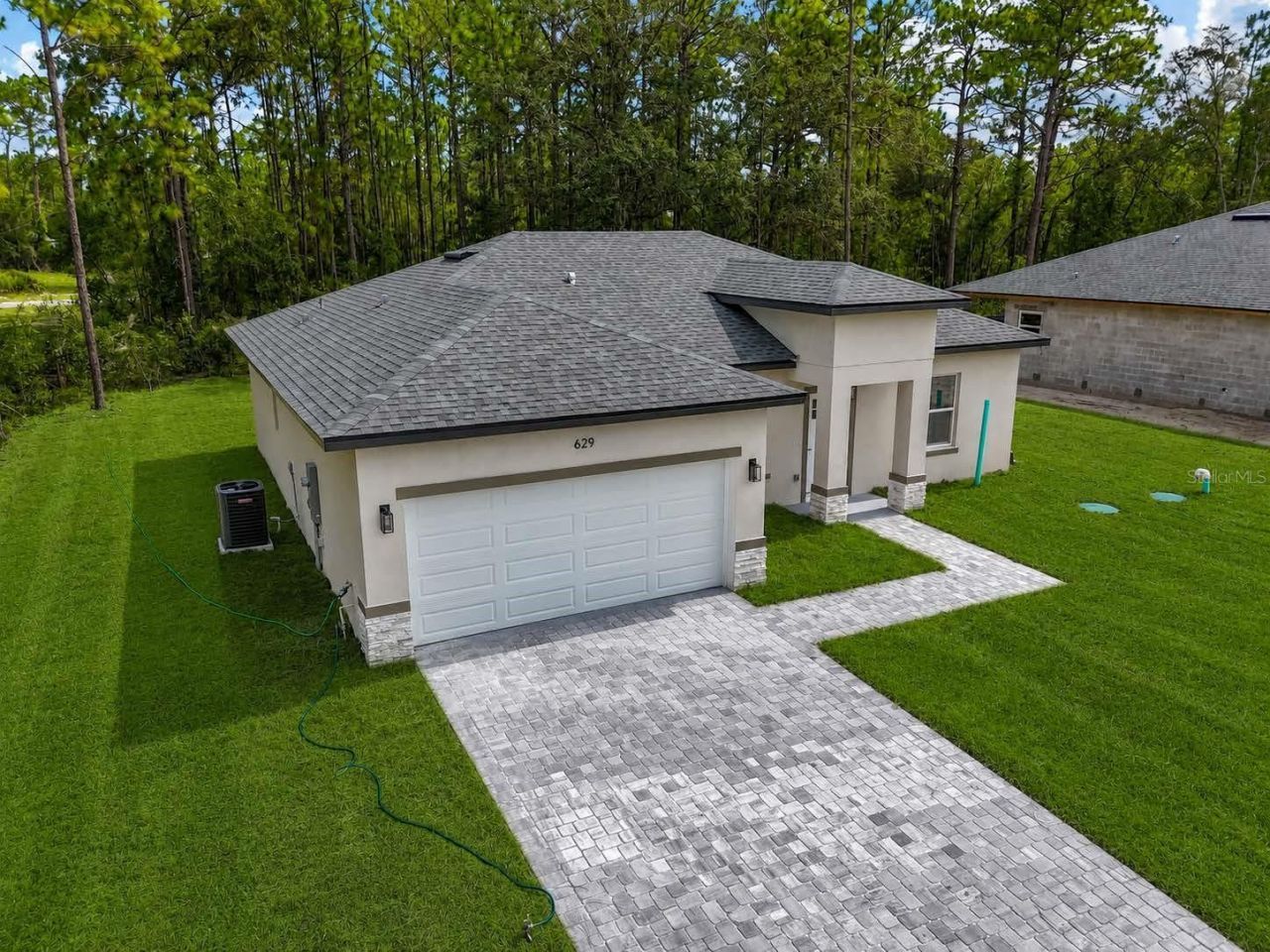 629 W Heronsbill Lane , Citrus Springs, FL 34434 Photo