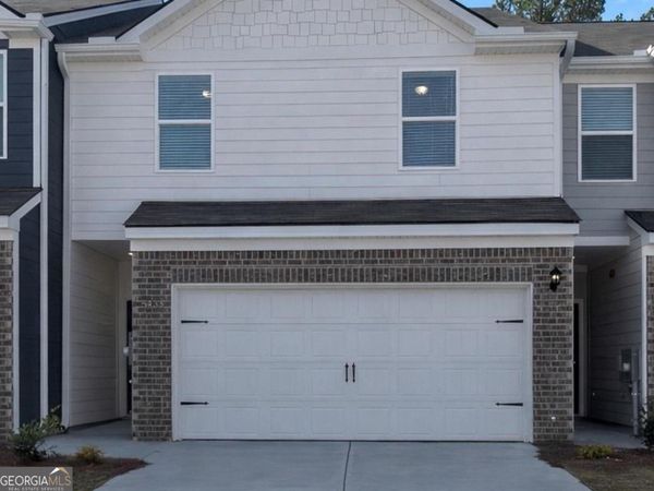 5415 Biltmore Drive, Atlanta, GA 30349