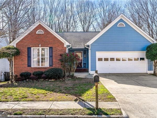 1040 Hillary Lane, Lawrenceville, GA 30043