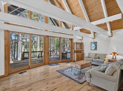 3219 Lake Drive, Soda Springs, CA 95728 Photo