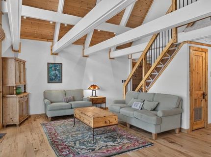 3219 Lake Drive, Soda Springs, CA 95728 Photo