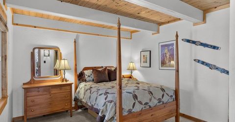 3219 Lake Drive, Soda Springs, CA 95728 Photo
