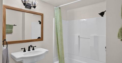 3219 Lake Drive, Soda Springs, CA 95728 Photo