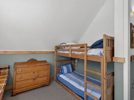 3219 Lake Drive, Soda Springs, CA 95728 Photo