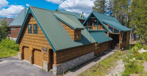 3219 Lake Drive, Soda Springs, CA 95728 Photo