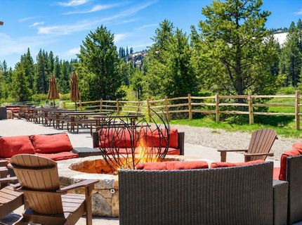 11921 Oslo Drive, Truckee, CA 96161 Photo