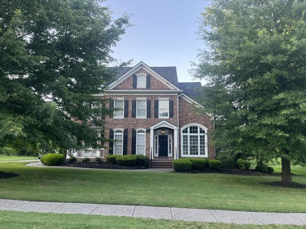 1300 Bull Run Ct , Nolensville, TN 37135