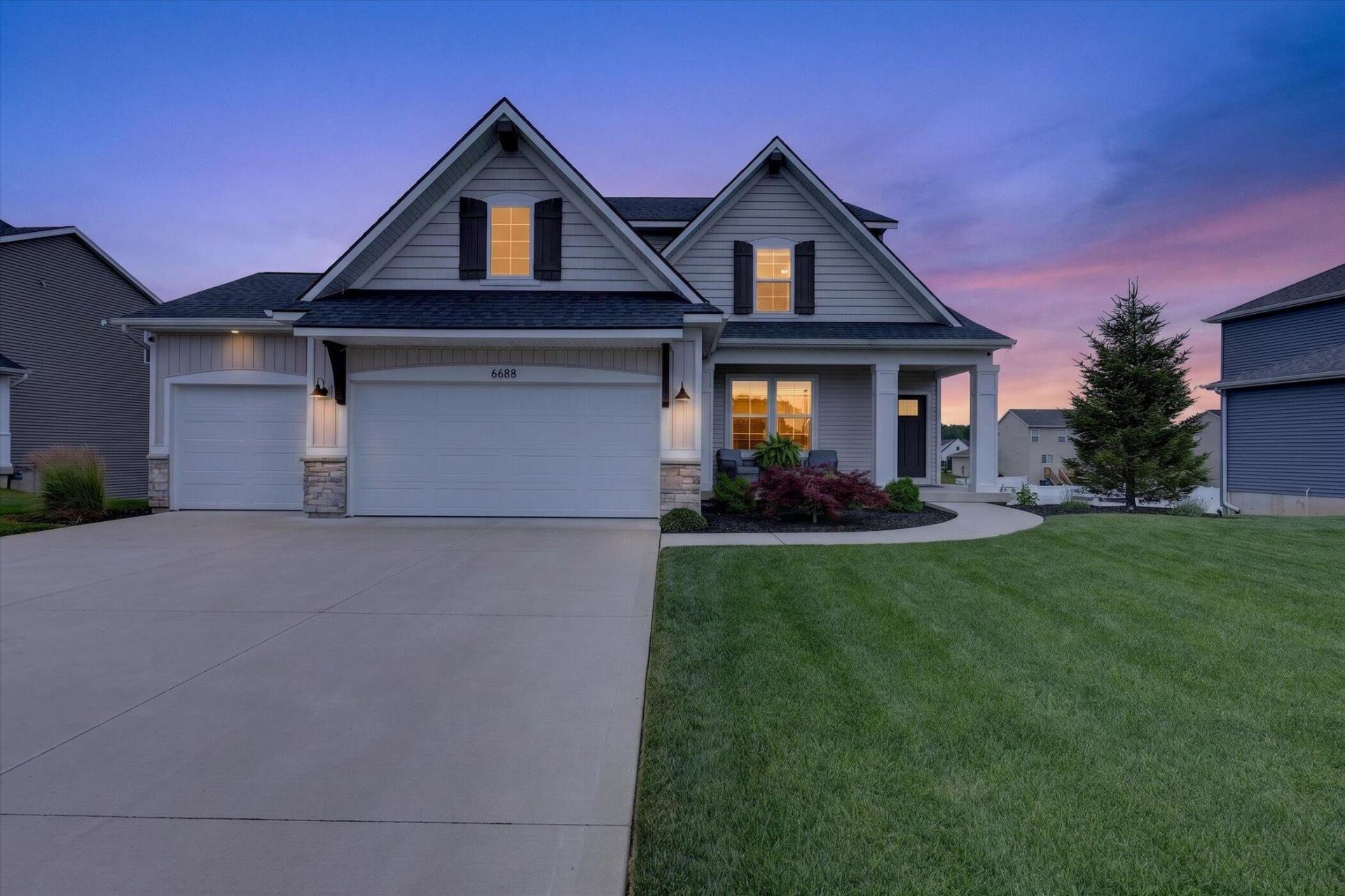 6688 Arlene Drive, Hudsonville, MI 49426 Main Photo