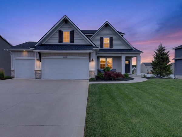 6688 Arlene Drive, Hudsonville, MI 49426