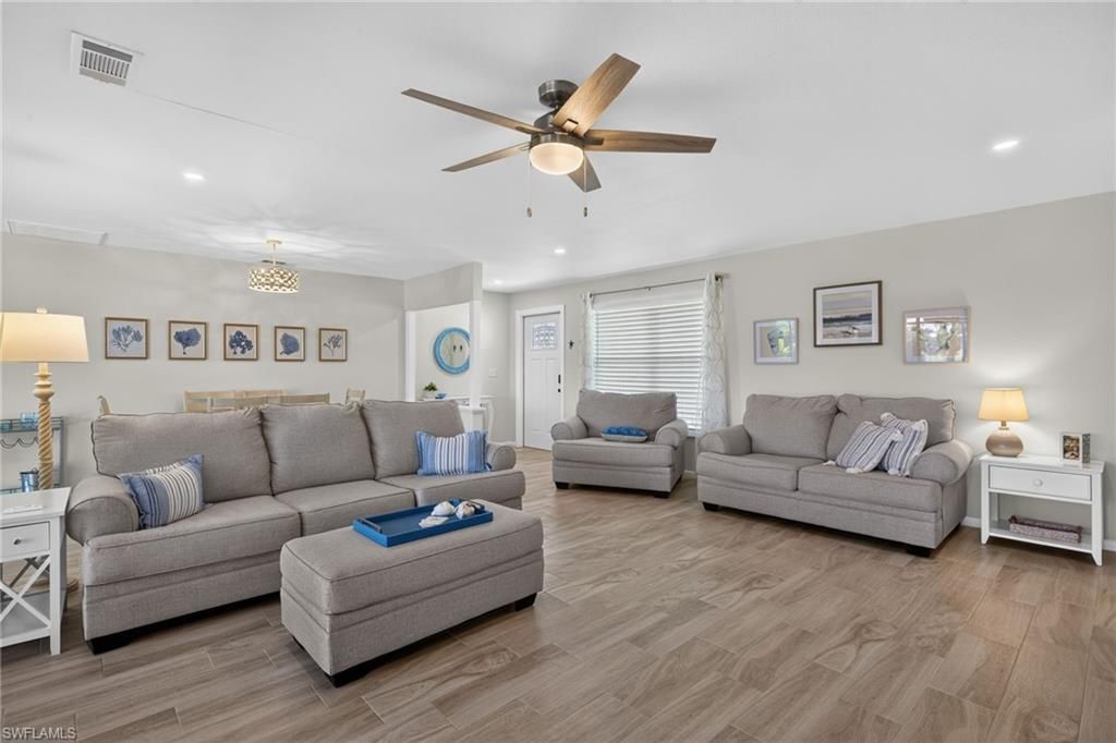 131 SW 35th Ter, Cape Coral, FL 33914 Photo