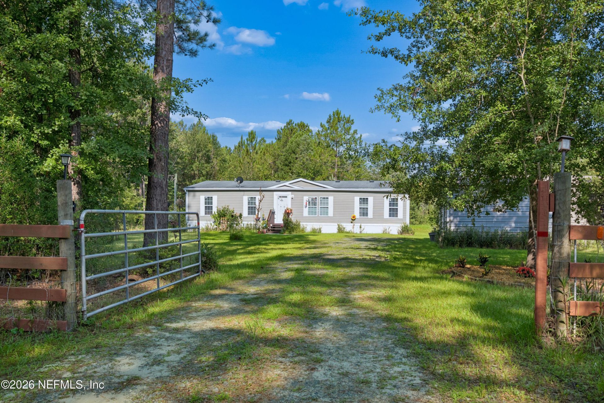 9874 Cedar Creek Farms Road, Glen St. Mary, FL 32040 Photo