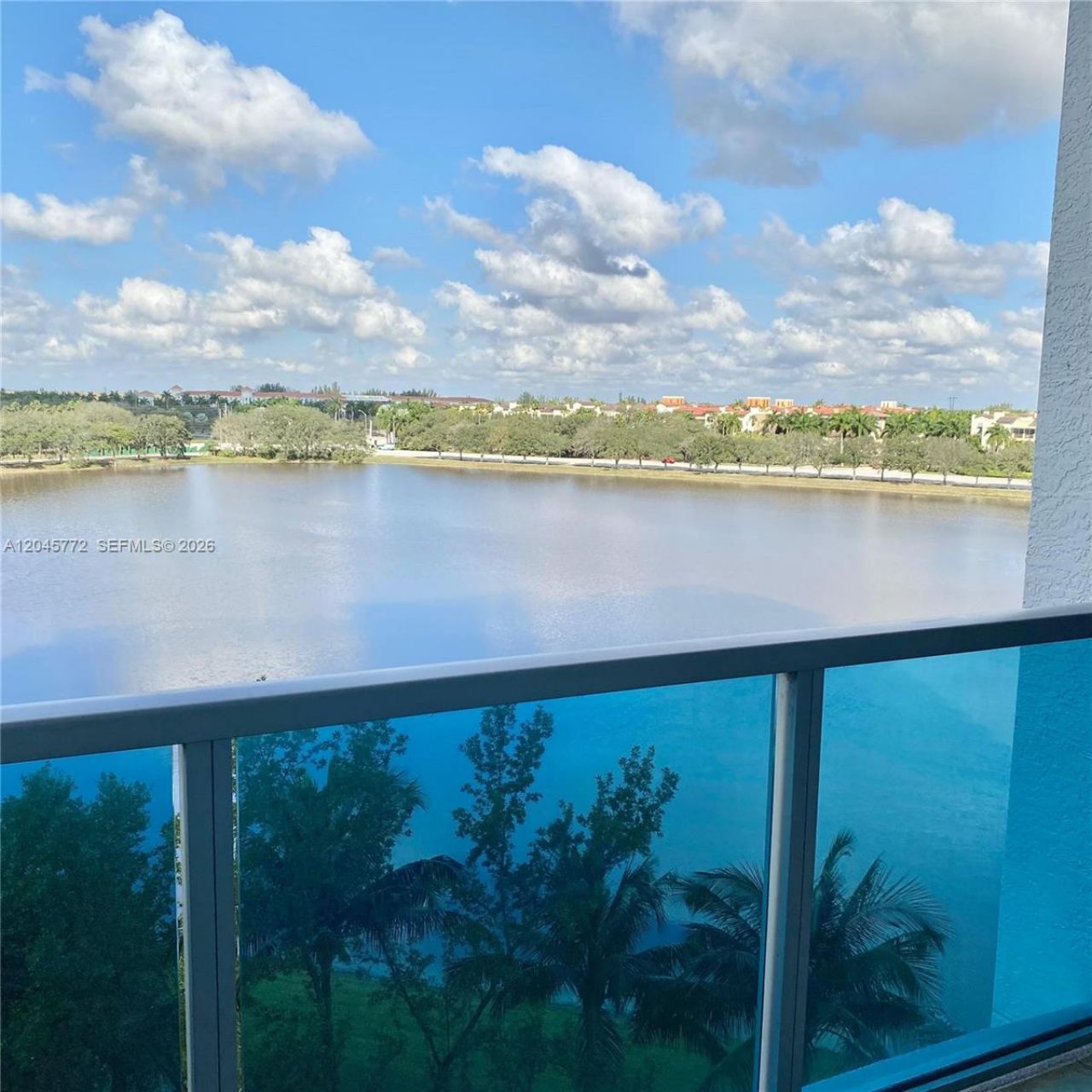 2641 N Flamingo Rd , Unit 706N, Sunrise, FL 33323 Photo