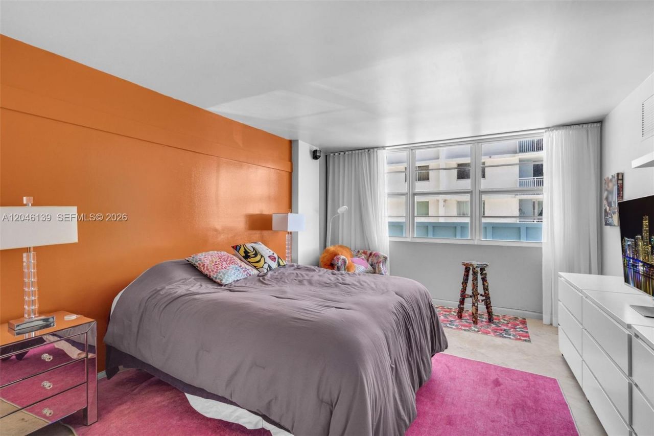 6917 Collins Ave, Unit 404, Miami Beach, FL 33141 Photo