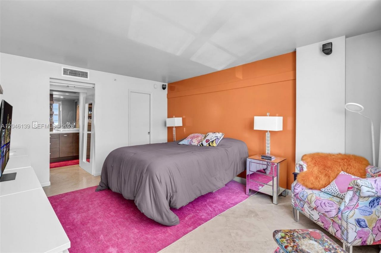 6917 Collins Ave, Unit 404, Miami Beach, FL 33141 Photo