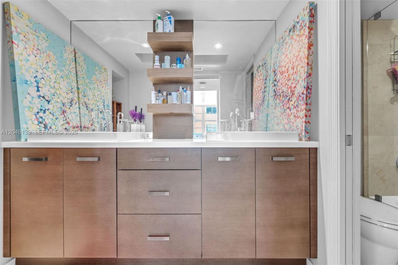 6917 Collins Ave, Unit 404, Miami Beach, FL 33141 Photo