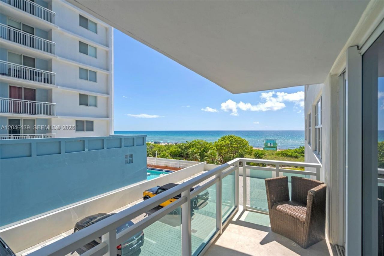 6917 Collins Ave, Unit 404, Miami Beach, FL 33141 Photo