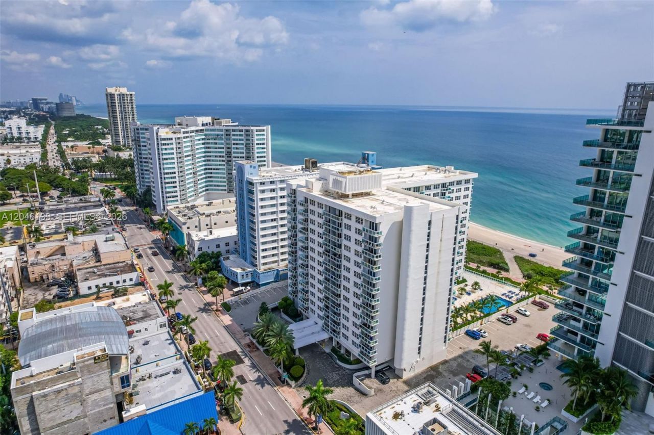 6917 Collins Ave, Unit 404, Miami Beach, FL 33141 Photo