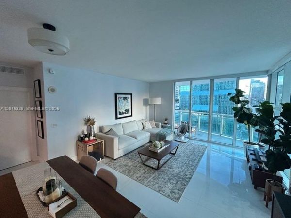 951 Brickell Ave, Unit 2011, Miami, FL 33131