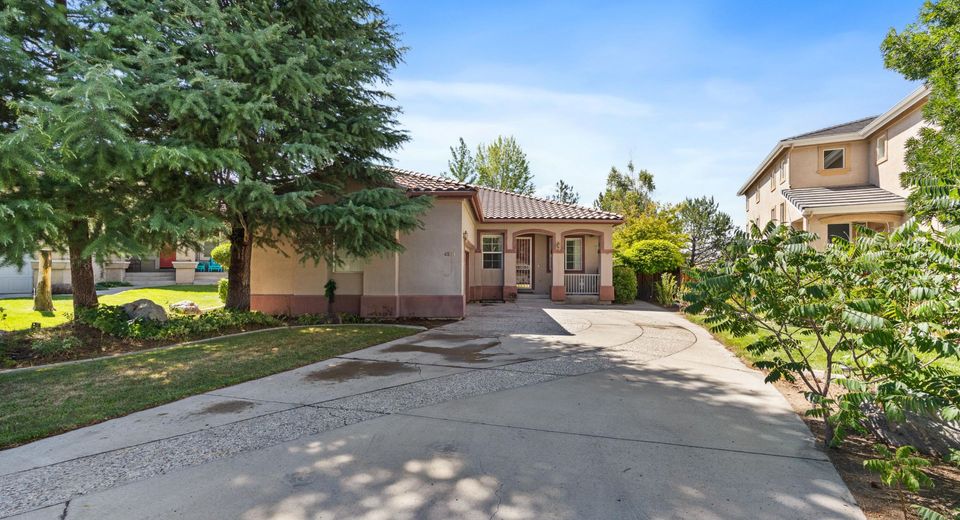 4531 Mount Bachelor Drive, Sparks, NV 89436 Photo
