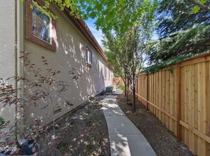 4531 Mount Bachelor Drive, Sparks, NV 89436 Photo
