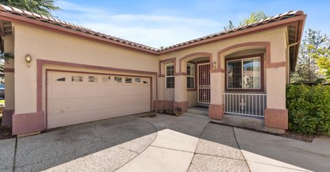 4531 Mount Bachelor Drive, Sparks, NV 89436 Photo