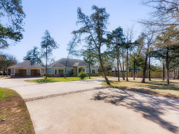147 Lantana DR, Cedar Creek, TX 78612