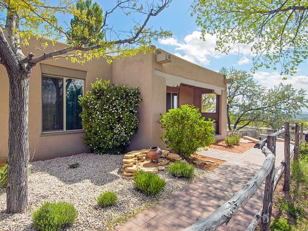 320 Artist Road , Unit 54, Santa Fe, NM 87501