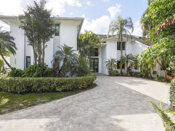 2905 Polo Island Drive, Wellington, FL 33414
