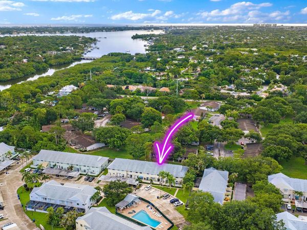 6158 Riverwalk Lane, Unit 6, Jupiter, FL 33458