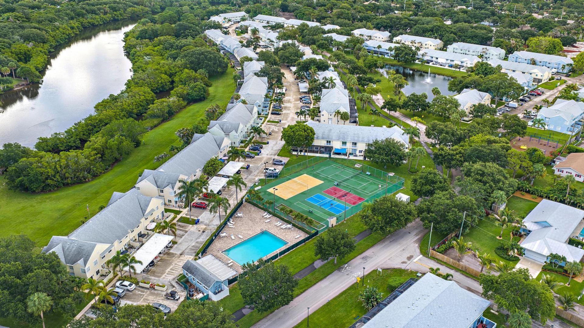 6158 Riverwalk Lane, Unit 6, Jupiter, FL 33458 Photo