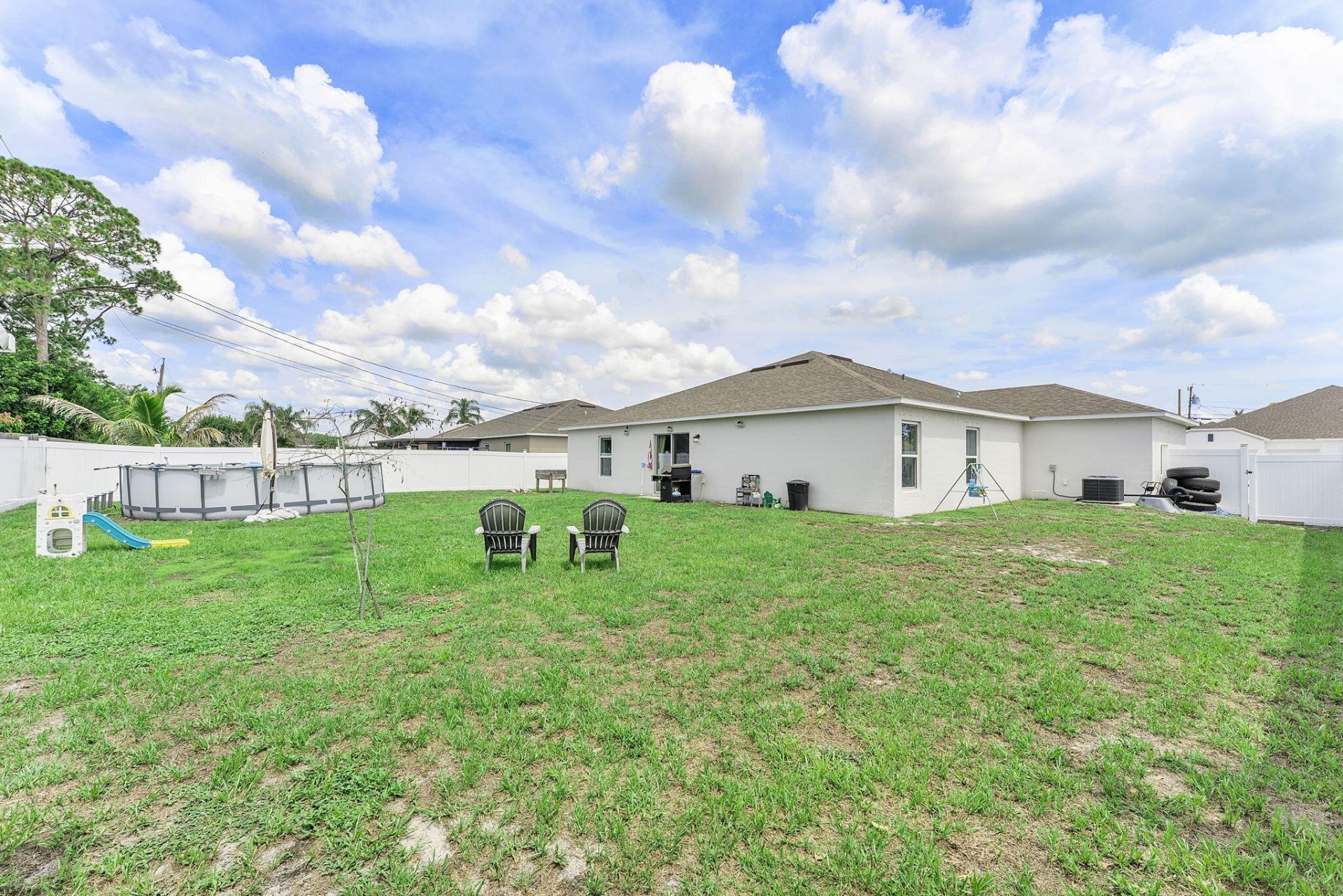 1556 SW Crater Avenue, Port Saint Lucie, FL 34953 Photo