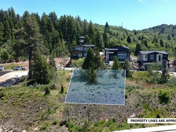4086 W CREST CT , Unit 317, Park City, UT 84098