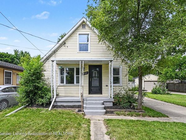 4004 Lowcroft Avenue, Lansing, MI 48910
