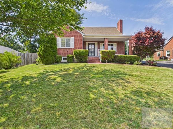 425 Monterey Hill, Bluefield, WV 24701
