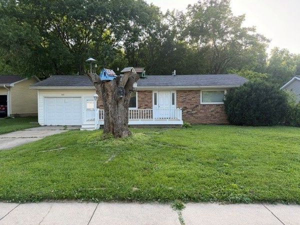 208 N Jones Avenue, Maquoketa, IA 52060