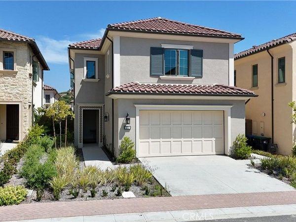 222 Fiore, Irvine, CA 92602