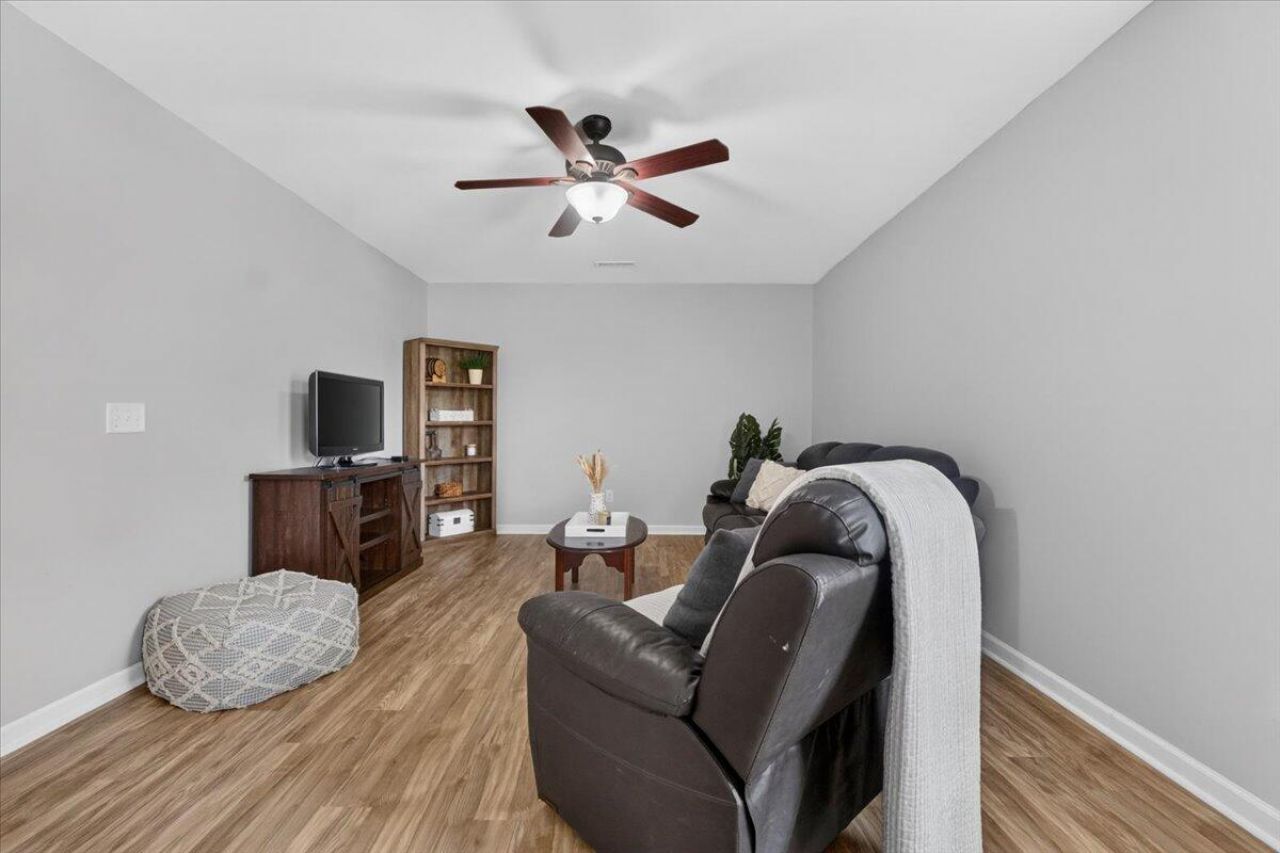 204 Decatur Drive Photo 42