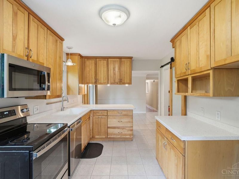 10250 Kerrianna Drive, Montgomery, OH 45242 Photo 14